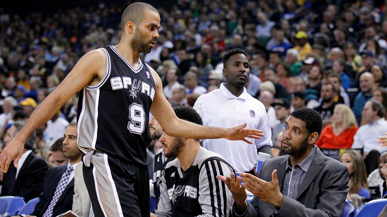 Short-handed Spurs outlast Warriors
